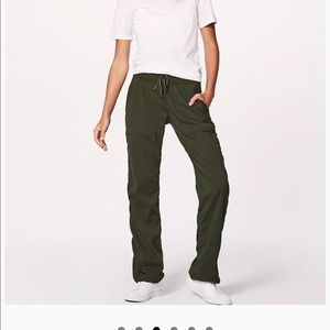 Lululemon pants NWOT